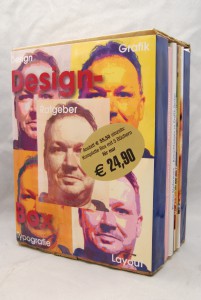 Handgearbeitete Dsign-Box mit fünf Design-Büchern